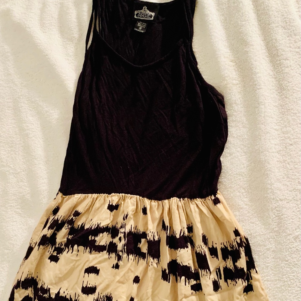 Black and tan dress size  medium